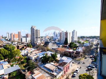 Monoambiente con cochera