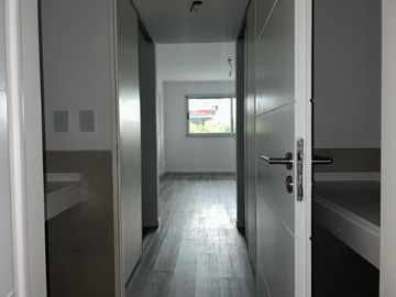 VENTA DEPARTAMENTO 4 AMB C/BALCON  CABALLITO