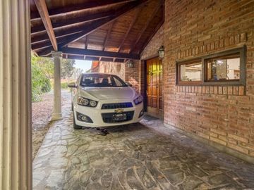 Casa en Nautico Escobar con Jardin y vista al GOLF