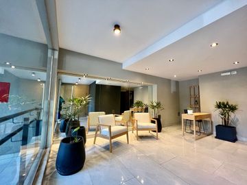 Monoambiente a estrenar FRENTE - VENTA CON RENTA