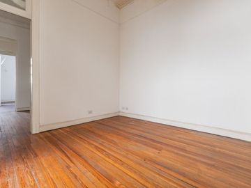 Venta PH 5 ambientes en Villa Crespo