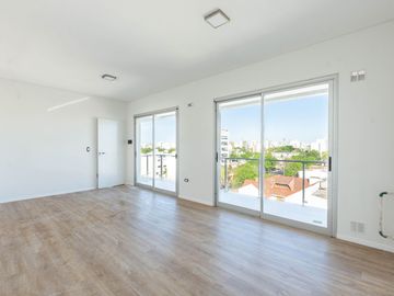 DEPARTAMENTO DÚPLEX A ESTRENAR CATEGORÍA. LA PLATA