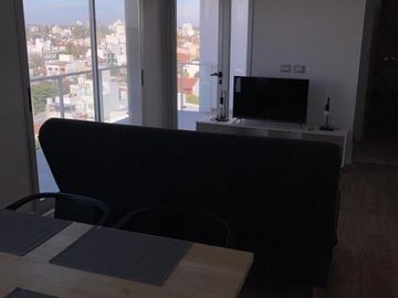 DEPARTAMENTO DÚPLEX A ESTRENAR CATEGORÍA. LA PLATA