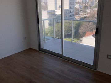 DEPARTAMENTO DÚPLEX A ESTRENAR CATEGORÍA. LA PLATA