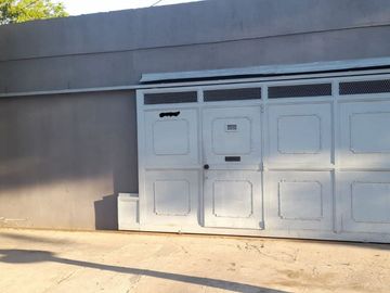 CASA S.LOTE PROPIO, COCHERA P. DOS AUTOS Y JARDIN