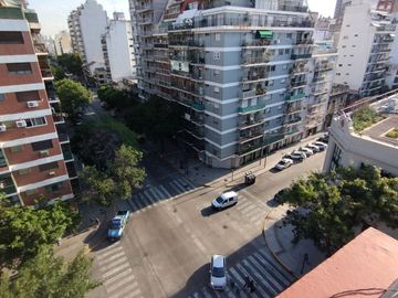 DEPARTAMENTO 4 AMBIENTES CON BALCÓN EN BARRACAS