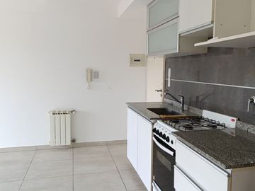 DEPARTAMENTO 2 AMBIENTES EN VENTA EN MONTE GRANDE
