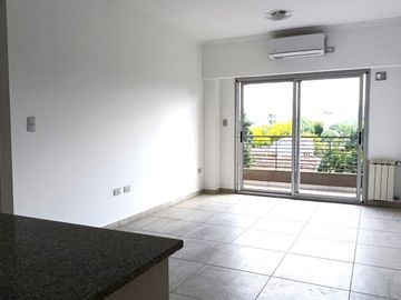 DEPARTAMENTO 2 AMBIENTES EN VENTA EN MONTE GRANDE