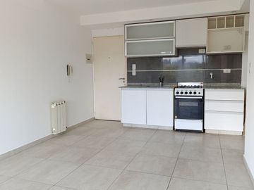 DEPARTAMENTO 2 AMBIENTES EN VENTA EN MONTE GRANDE
