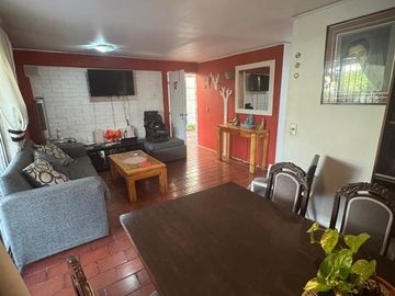 Casa en Venta en ALIHUEN CON GERONIMO DE ALDERETE