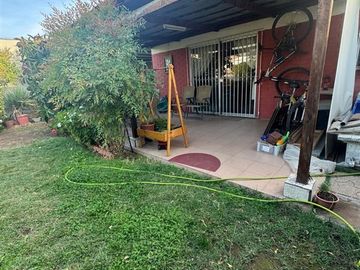 Casa en Venta en ALIHUEN CON GERONIMO DE ALDERETE