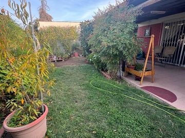 Casa en Venta en ALIHUEN CON GERONIMO DE ALDERETE