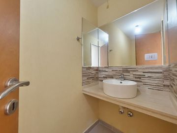 VENTA DTO 3 AMBIENTES  CON VESTIDOR RAMOS MEJIA