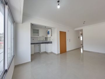 VENTA DTO 3 AMBIENTES  CON VESTIDOR RAMOS MEJIA