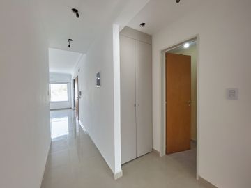 VENTA DTO 3 AMBIENTES  CON VESTIDOR RAMOS MEJIA