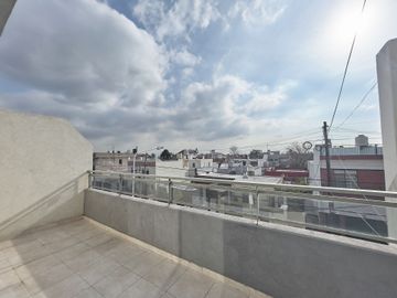 VENTA 2 AMBIENTES DIVISIBLE A ESTRENAR RAMOS MEJIA