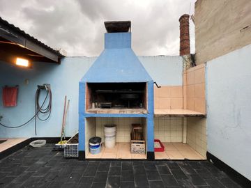 VENTA PH 5 AMBIENTES EN PARQUE PATRICIOS