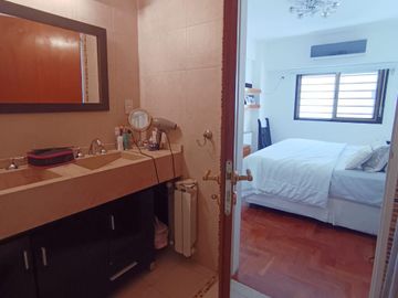 Venta Dpto en Avellaneda centro-Seguridad-Cochera-