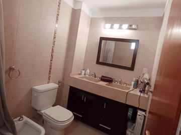 Venta Dpto en Avellaneda centro-Seguridad-Cochera-
