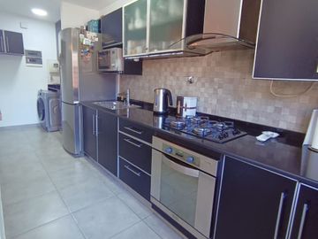 Venta Dpto en Avellaneda centro-Seguridad-Cochera-