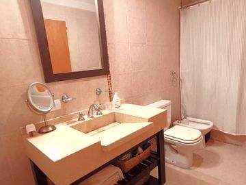 Venta Dpto en Avellaneda centro-Seguridad-Cochera-