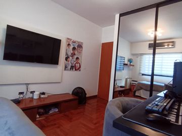 Venta Dpto en Avellaneda centro-Seguridad-Cochera-