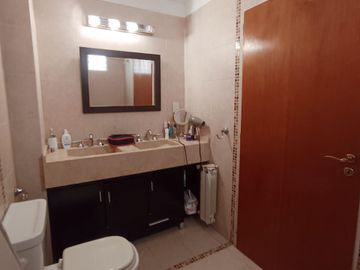 Venta Dpto en Avellaneda centro-Seguridad-Cochera-