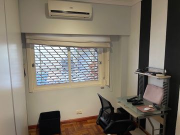 CASA. 5 AMBIENTES. VENTA. VILLA DEL PARQUE. CABA