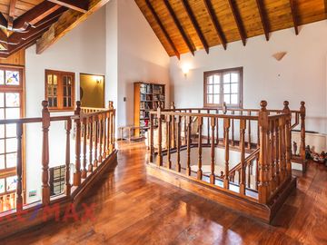 CASA 6 AMB. VENTA CIUDAD EVITA - APTO CREDITO