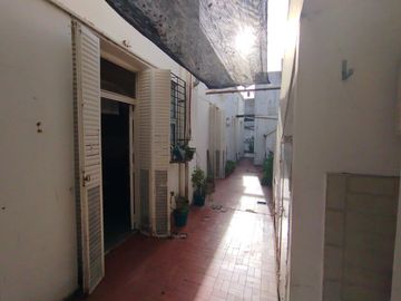 Venta Casa 5 Ambientes 62 e/47 y 49 - Necochea
