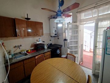 Venta Casa 5 Ambientes 62 e/47 y 49 - Necochea