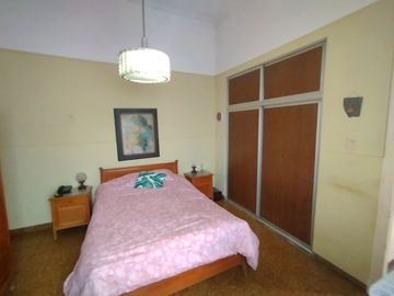 Venta Casa 5 Ambientes 62 e/47 y 49 - Necochea