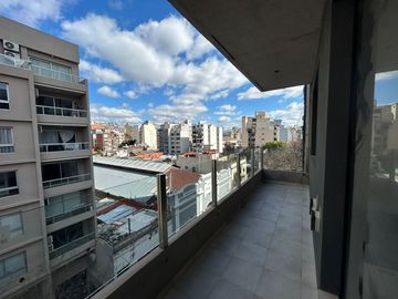 VENTA 2 AMBIENTES C/ESCRITORIO - Almagro