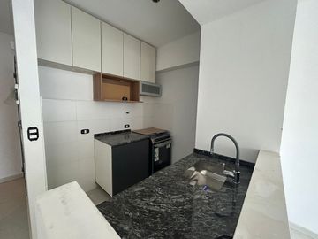 VENTA 2 AMBIENTES C/ESCRITORIO - Almagro