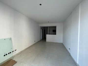 VENTA 2 AMBIENTES C/ESCRITORIO - Almagro