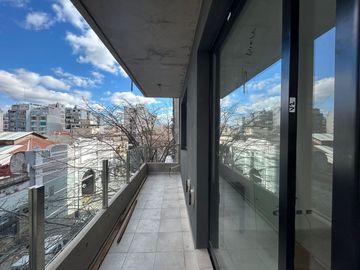 VENTA 2 AMBIENTES C/ESCRITORIO - Almagro