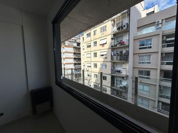 VENTA 2 AMBIENTES C/ESCRITORIO - Almagro