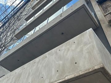 VENTA 2 AMBIENTES C/ESCRITORIO - Almagro