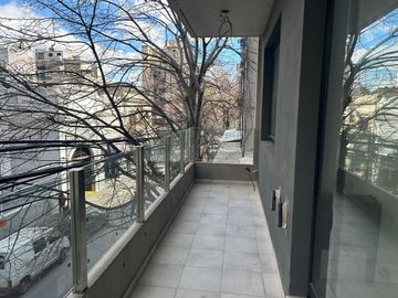 VENTA 2 AMBIENTES C/ESCRITORIO - Almagro
