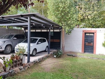 VENTA CASA IDEAL-CLLE BUSQUETS-LA COLONIA-JUNI-MZA