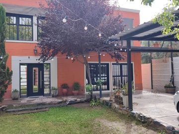 VENTA CASA IDEAL-CLLE BUSQUETS-LA COLONIA-JUNI-MZA