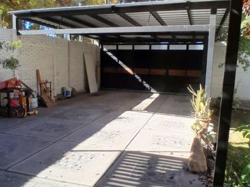VENTA CASA IDEAL-CLLE BUSQUETS-LA COLONIA-JUNI-MZA