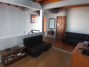 VENTA CASA IDEAL-CLLE BUSQUETS-LA COLONIA-JUNI-MZA