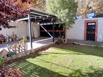 VENTA CASA IDEAL-CLLE BUSQUETS-LA COLONIA-JUNI-MZA