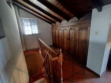 CASA 4 AMBIENTES CLAYPOLE FONDO LIBRE DOBLE LOTE