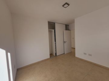 Venta depto 2 dormi con cochera, Obrero Argentino  300 Neuquen Confluencia Rural
