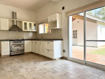 Casa en venta Country Venado 2 Canning