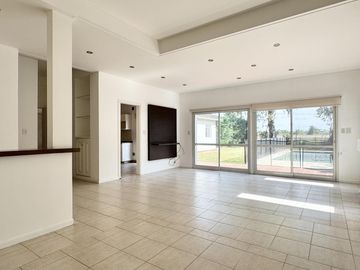Casa en venta Country Venado 2 Canning