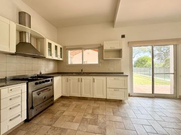 Casa en venta Country Venado 2 Canning