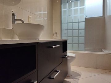 OPORTUNIDAD!!!! SE VENDE DEPARTAMENTO EN BOSQUES DE LAS LOMAS!! (V)